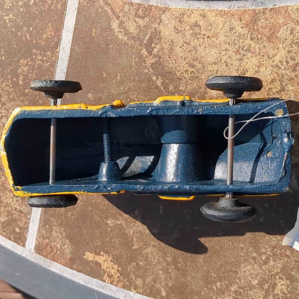 DIECAST METAL RACECAR - Picture 5 of 7